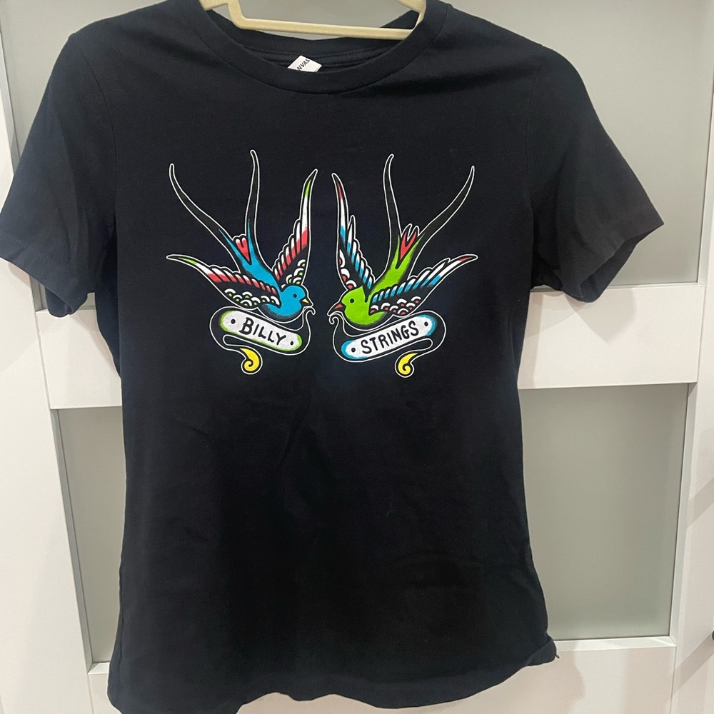 New Billy Strings women’s Bella Canvas black t-shirt with tattoo bird graphic